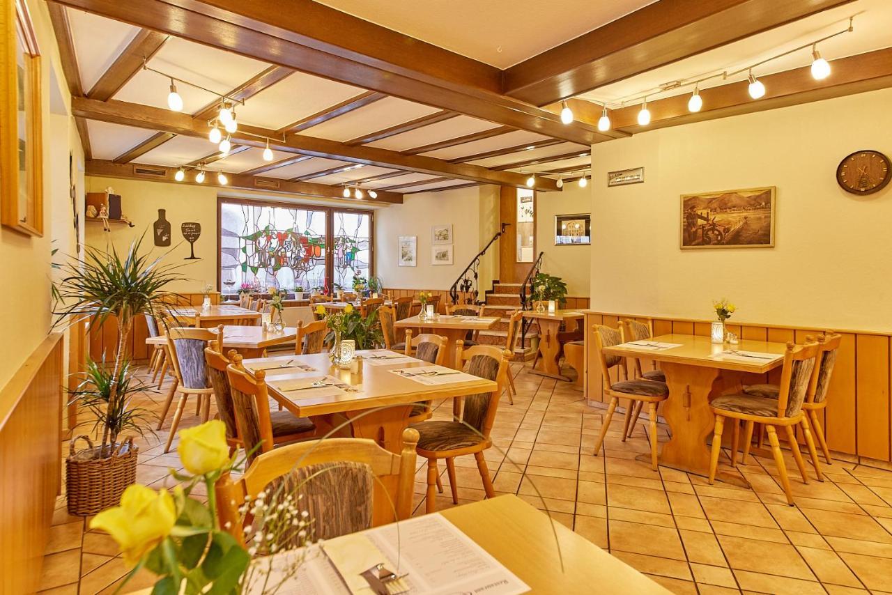 Hotel-Restaurant Ehses Zeltingen-Rachtig Exterior photo